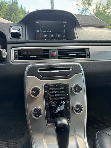 Volvo V70 8 of 9