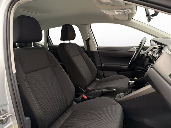 Volkswagen Polo 20 of 27