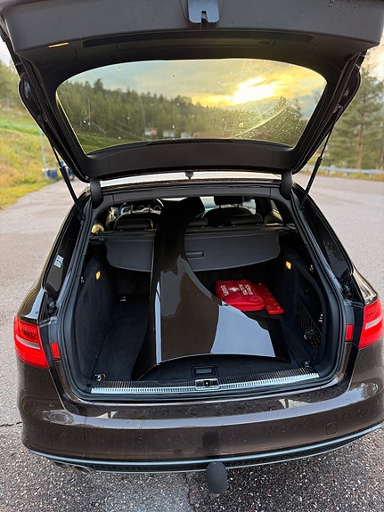 Audi A4 7 of 15