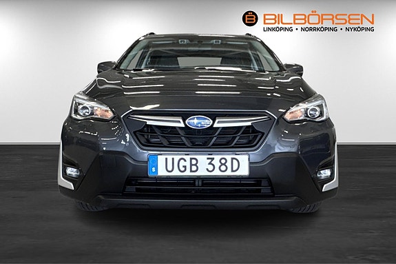 Subaru XV 2 of 17