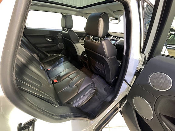 Land Rover Range Rover Evoque 7 of 17