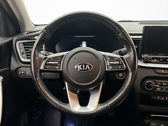 Kia XCeed 13 of 30