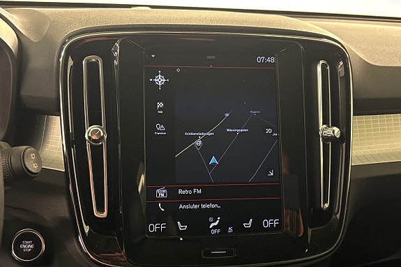 Volvo XC40 15 of 18