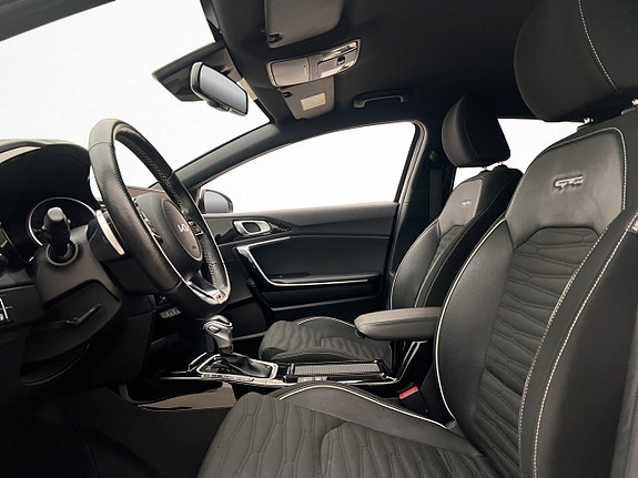 Kia ProCeed 11 of 30
