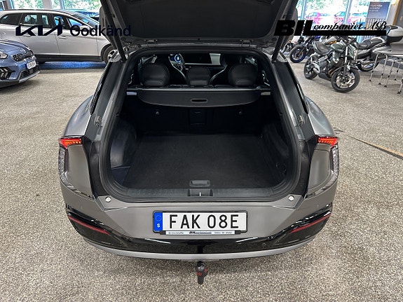 Kia EV6 13 of 14