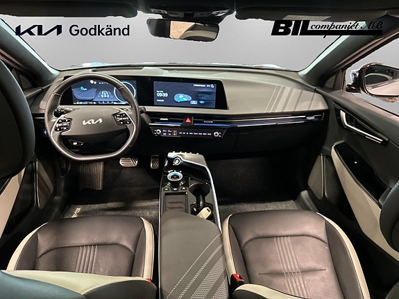 Kia EV6 7 of 14
