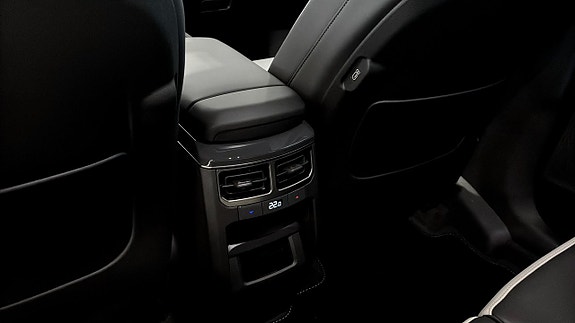 Kia EV5 15 of 16