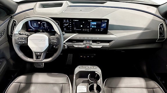 Kia EV5 4 of 16