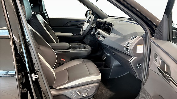 Kia EV5 3 of 16