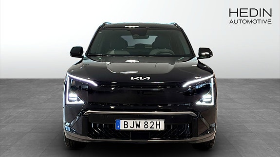 Kia EV5 8 of 16