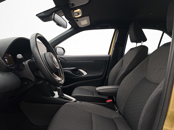 Toyota Yaris Cross 11 of 30