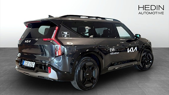 Kia EV9 2 of 13