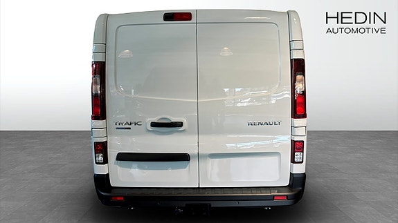 Renault Trafic 7 of 12