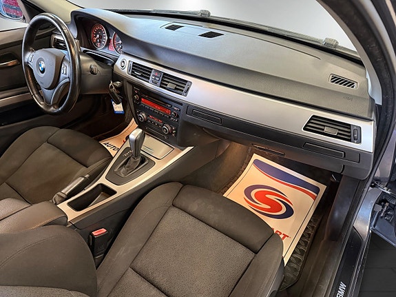 BMW 325i 17 of 18