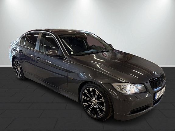 BMW 325i 4 of 18
