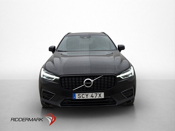 Volvo XC60 2 of 30