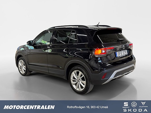 Volkswagen T-Cross 3 of 21