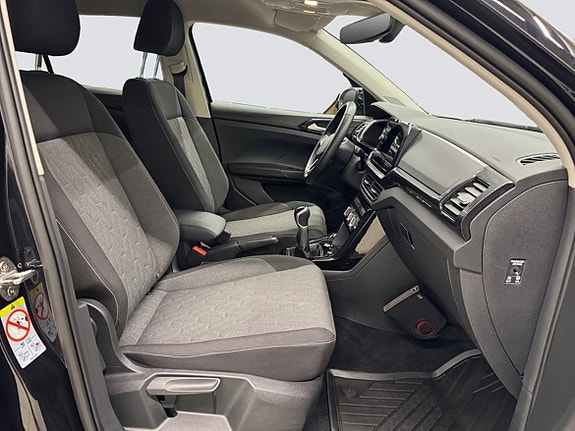 Volkswagen T-Cross 14 of 21
