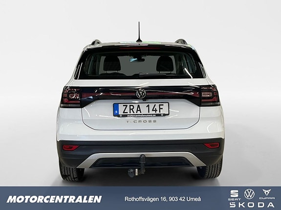 Volkswagen T-Cross 4 of 10