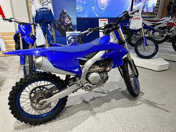 Yamaha YZ450F Demo 2 of 3