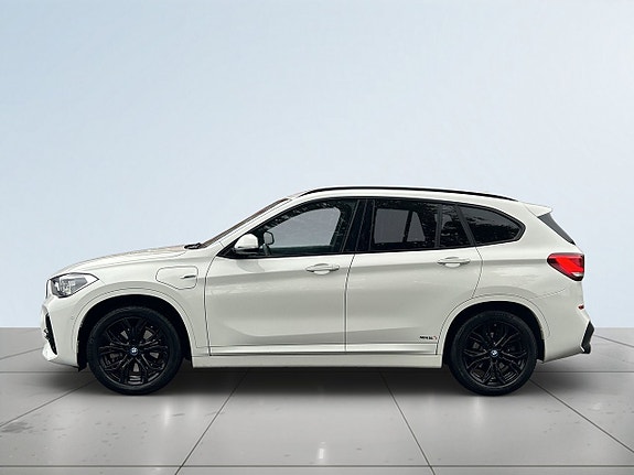 BMW X1 4 of 23
