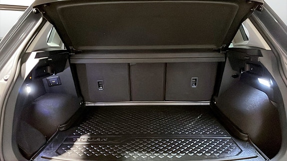 Volkswagen Tiguan 12 of 13
