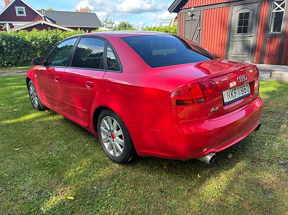 Audi A4 2 of 16