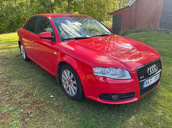 Audi A4 5 of 16