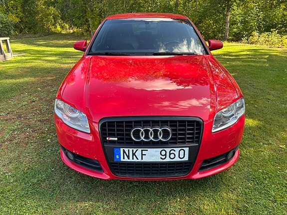 Audi A4 6 of 16