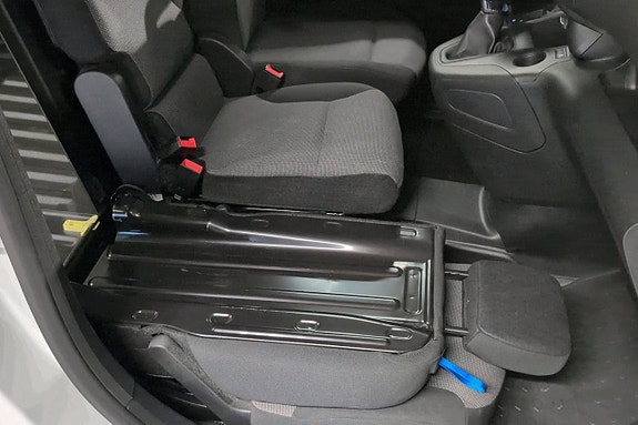 Peugeot Partner 15 of 15