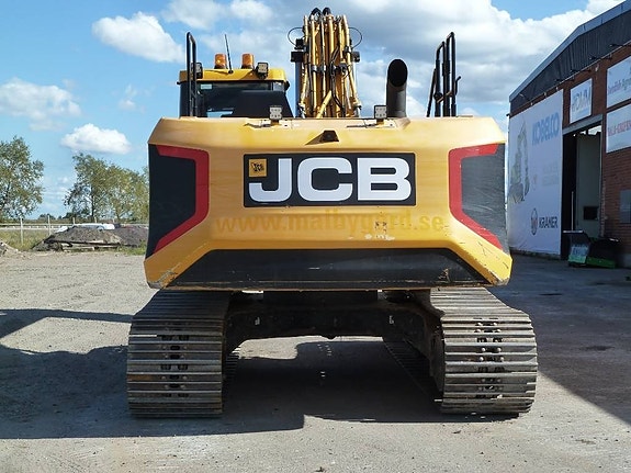 JCB 220X LC 10 of 17