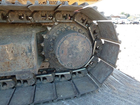 JCB 220X LC 15 of 17