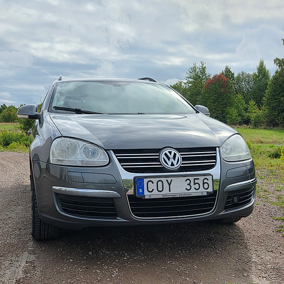 Volkswagen Golf V 6 of 10