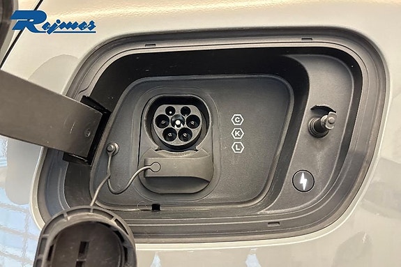 Volvo EX30 18 of 22