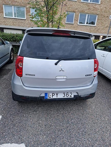 Mitsubishi Colt 5 of 5