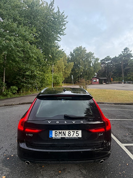 Volvo V90 4 of 9
