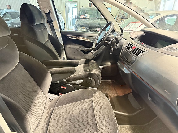 Citroen Grand C4 Picasso 10 of 14