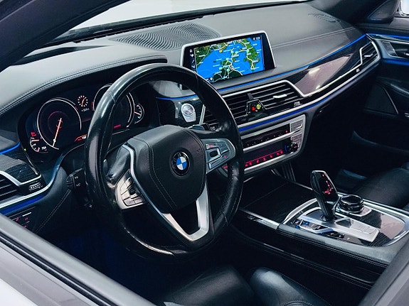 BMW 730 13 of 26