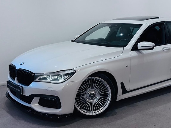 BMW 730 2 of 26