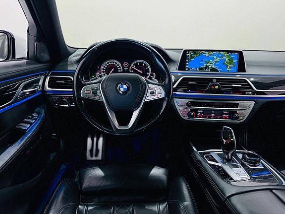 BMW 730 24 of 26