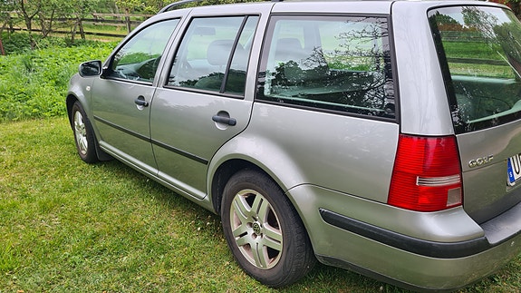 Volkswagen Golf IV 2 of 2