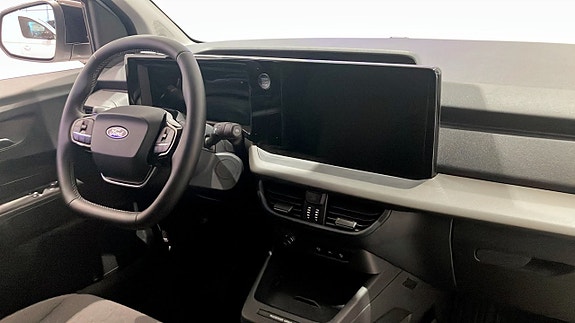 Ford E-Courier 4 of 12