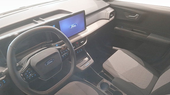 Ford E-Courier 4 of 12