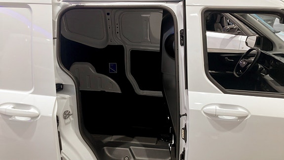 Ford E-Courier 5 of 12