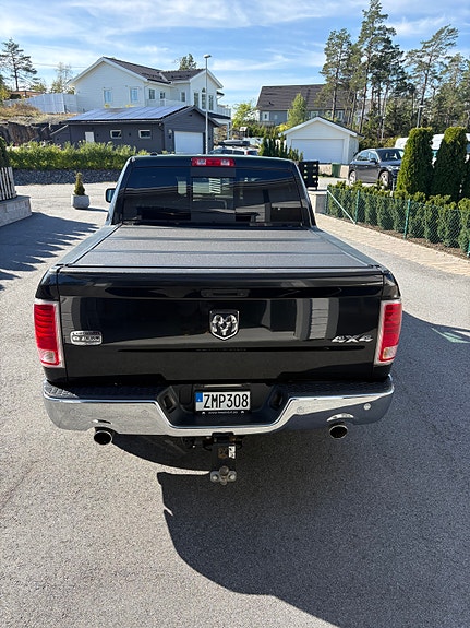 RAM 1500 6 of 14