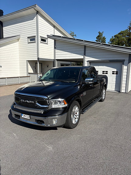 RAM 1500 2 of 14