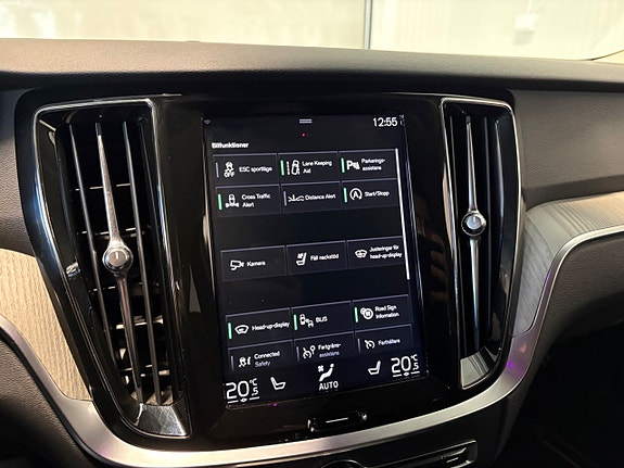 Volvo V60 18 of 27