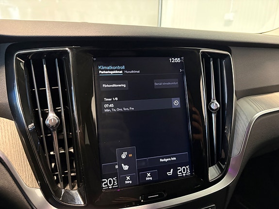 Volvo V60 20 of 27