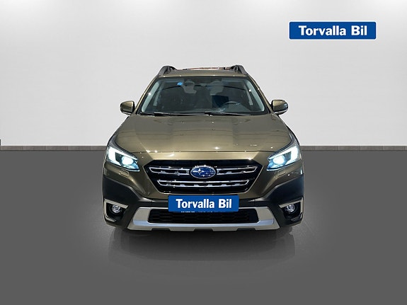 Subaru Outback 2 of 13