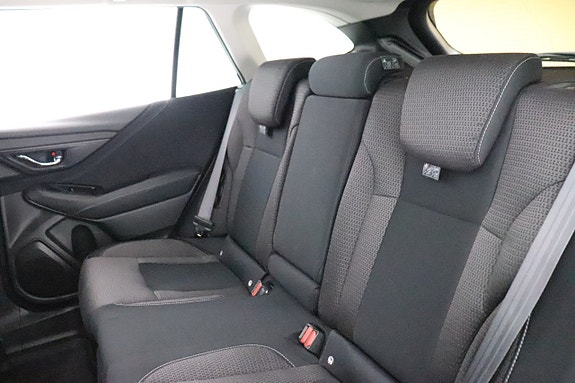 Subaru Outback 14 of 15